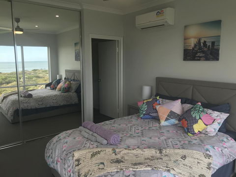 Beach House At SeaScapes.. - Accommodation Cooktown 8