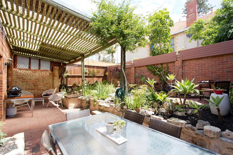 Monument Hill Townhouse - Fremantle - Accommodation Cooktown 22