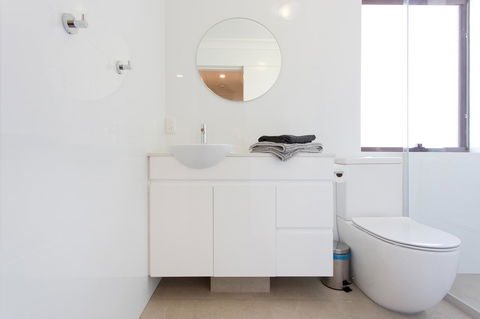 Monument Hill Townhouse - Fremantle - Accommodation Cooktown 4