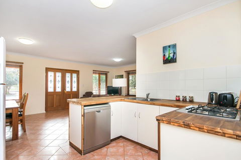 Coranda Lodge - Accommodation Cooktown 16