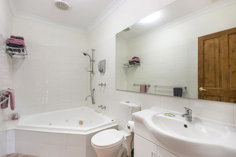 Coranda Lodge - Accommodation Cooktown 21