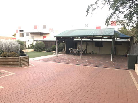 Sabai Accommodation - Accommodation Cooktown 15