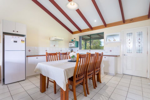 Surfside Ocean Beach Denmark Holiday Accommodation - Accommodation Cooktown 42