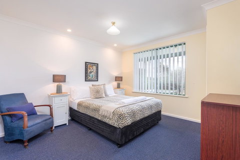 Surfside Ocean Beach Denmark Holiday Accommodation - Accommodation Cooktown 27