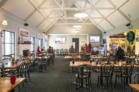 Nightcap At The Ship Inn - Accommodation Cooktown 39
