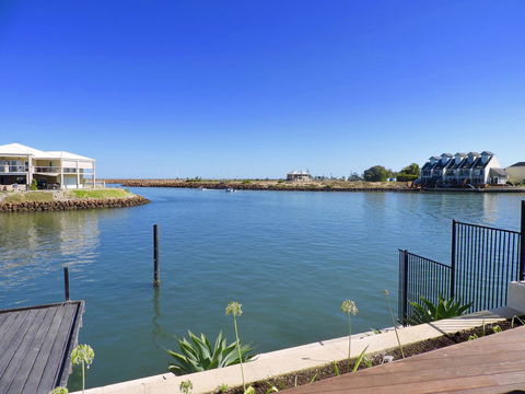 Oceans Edge - Busselton - Accommodation Cooktown 15