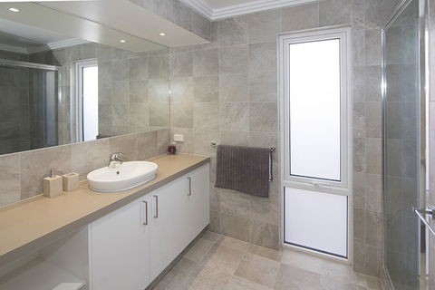 Oceans Edge - Busselton - Accommodation Cooktown 4