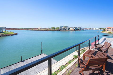 Oceans Edge - Busselton - Accommodation Cooktown 1