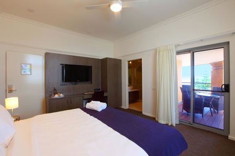 Cottesloe Beach Hotel - Accommodation Cooktown 8