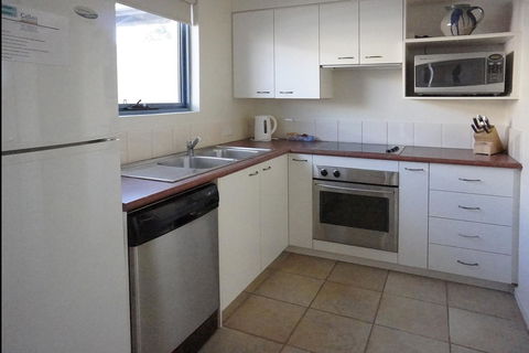 South Beach 49 - Accommodation Cooktown 2