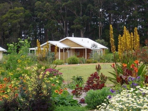 Big Brook Retreat - Accommodation Cooktown 0