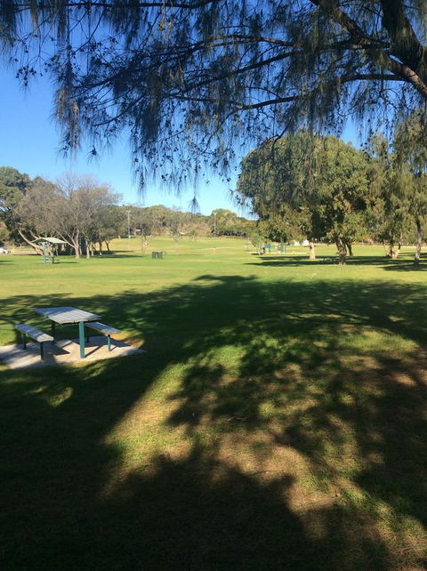 Crossland House - Accommodation Cooktown 2
