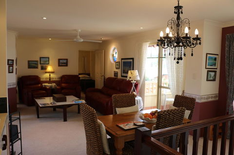 Crossland House - Accommodation Cooktown 17