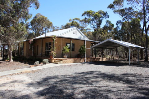 Kendenup Cottages And Lodge - Accommodation Cooktown 20