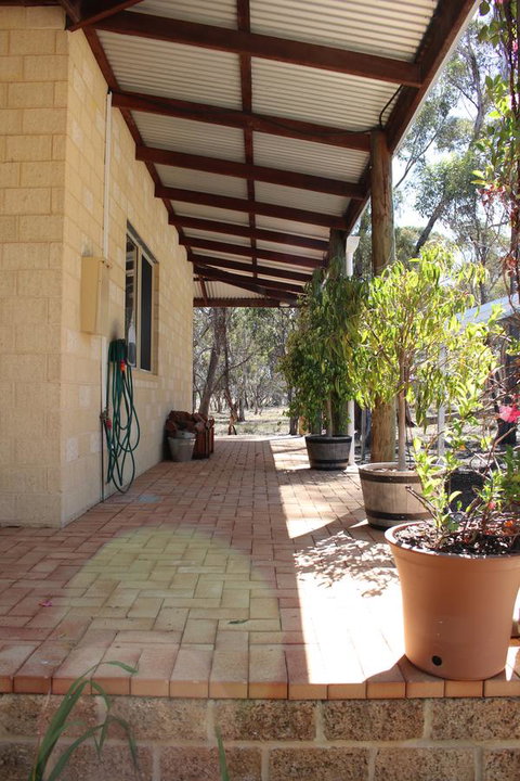 Kendenup Cottages And Lodge - Accommodation Cooktown 16