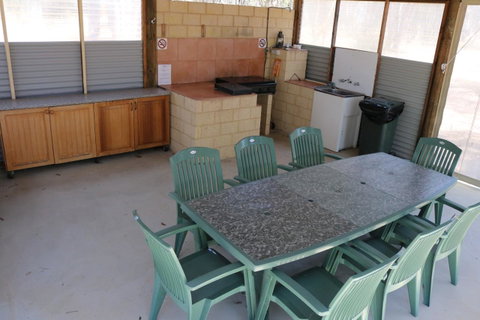 Kendenup Cottages And Lodge - Accommodation Cooktown 21
