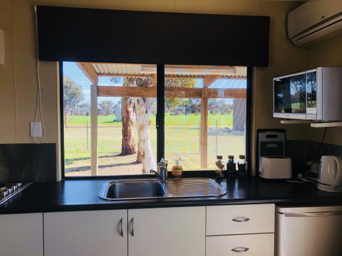 Kendenup Cottages And Lodge - Accommodation Cooktown 3