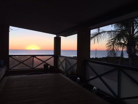 Surf Views - Accommodation Cooktown 0