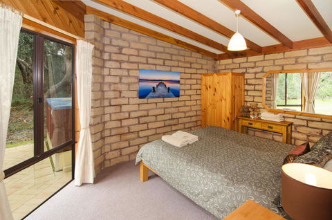 Yelverton Brook Conservation Sanctuary - Accommodation Cooktown 34