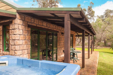 Yelverton Brook Conservation Sanctuary - Accommodation Cooktown 10