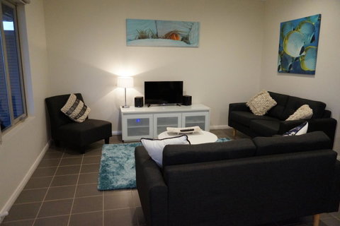 Exmouth 4 Escape - Accommodation Cooktown 9