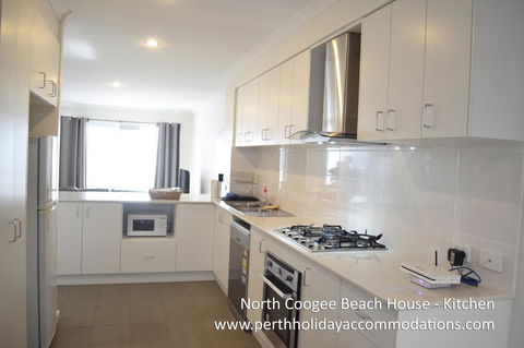 North Coogee Beach House - Accommodation Cooktown 18