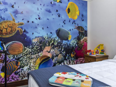 Luxury Federation Style Home - Sleeps 10 - Accommodation Cooktown 9