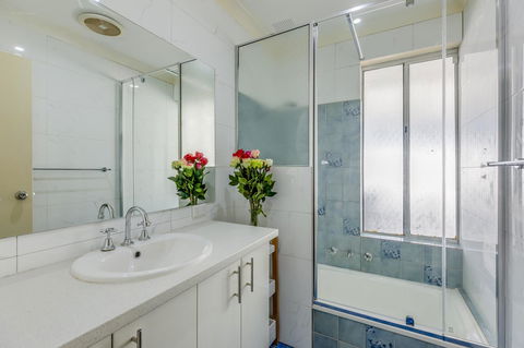 Brilliant, Neat, Convenient, Family-friendly House - Accommodation Cooktown 11