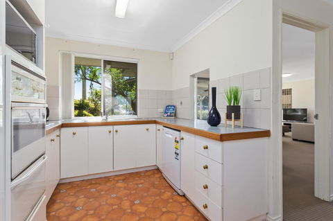 Como South Perth Villa - Accommodation Cooktown 3