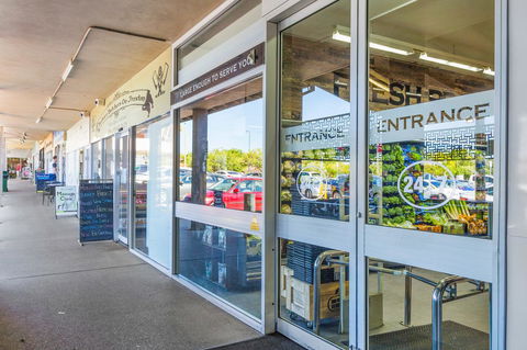 Como South Perth Villa - Accommodation Cooktown 17