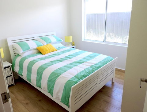 Contemporary Cove - Quindalup - Accommodation Cooktown 10