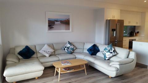 Cape Villas - Accommodation Cooktown 8