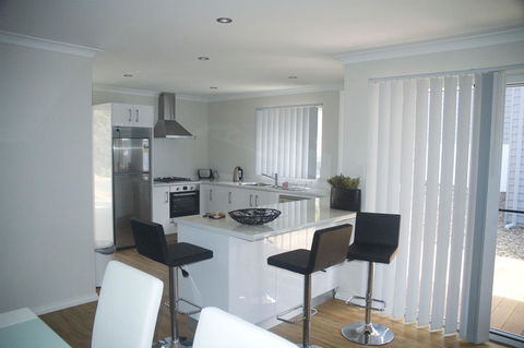 Cape Villas - Accommodation Cooktown 4