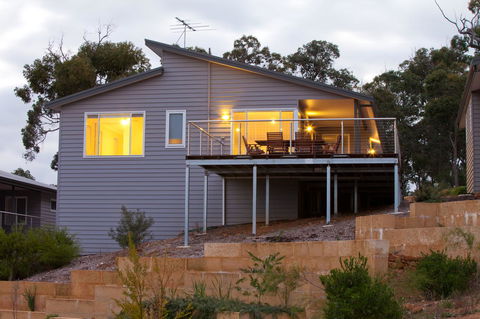 Cape Villas - Accommodation Cooktown 25