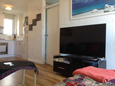 Location Location Vacation - Accommodation Cooktown 17