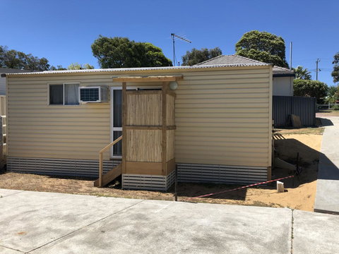 The Aurelian Cabin - Accommodation Cooktown 1
