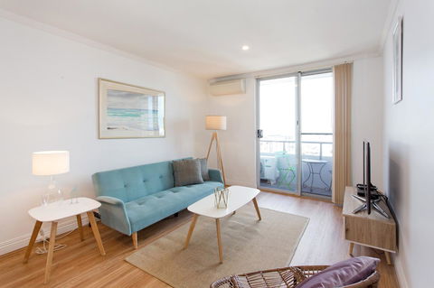 Ocean Breeze Apartment - Accommodation Cooktown 0