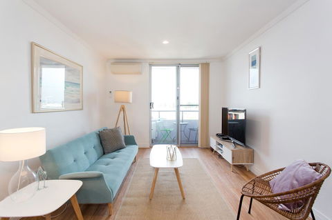 Ocean Breeze Apartment - Accommodation Cooktown 18