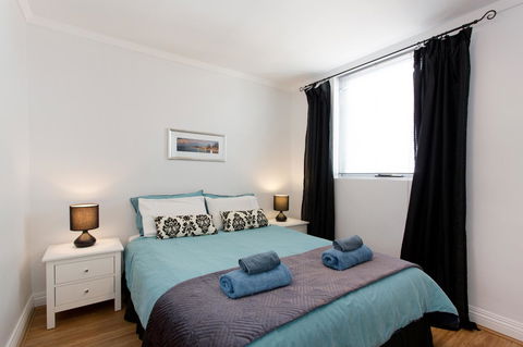 Ocean Breeze Apartment - Accommodation Cooktown 32