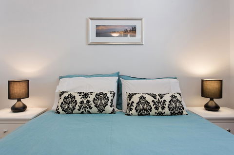 Ocean Breeze Apartment - Accommodation Cooktown 3