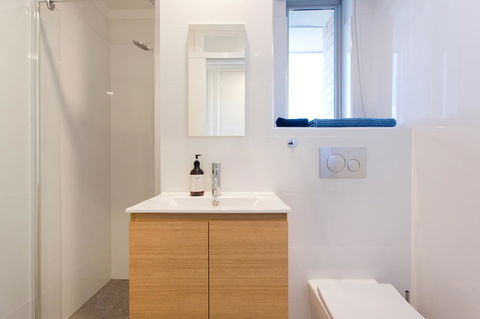 Ocean Breeze Apartment - Accommodation Cooktown 25