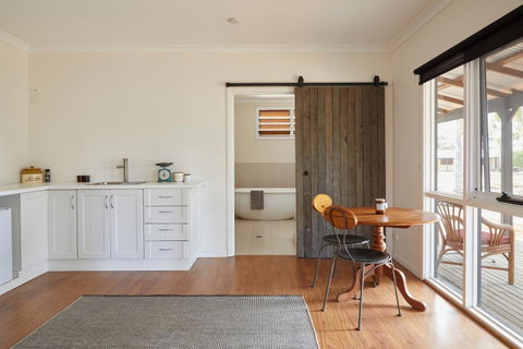Margaret River Retreat - Accommodation Cooktown 15