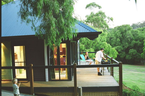 Waterfall Cottages - Accommodation Cooktown 1