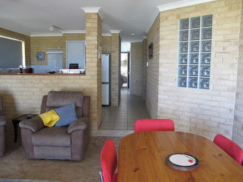 Kalbarri Riverfront Unit - Accommodation Cooktown 16