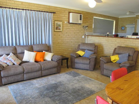 Kalbarri Riverfront Unit - Accommodation Cooktown 17