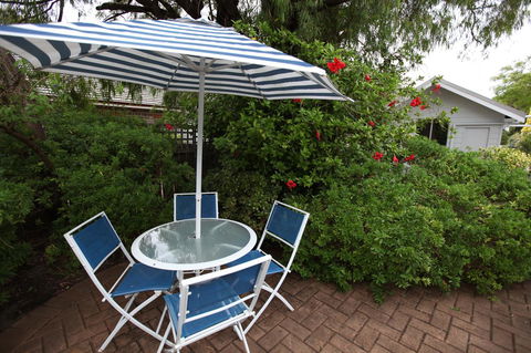 Jacaranda Guest House - Accommodation Cooktown 31