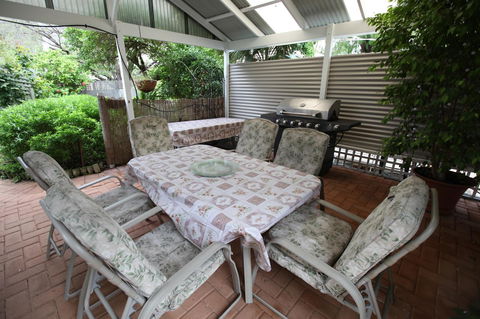 Jacaranda Guest House - Accommodation Cooktown 30