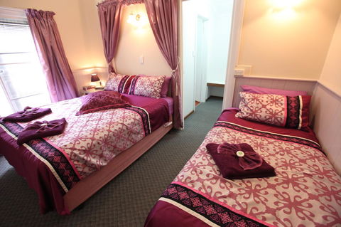 Jacaranda Guest House - Accommodation Cooktown 36