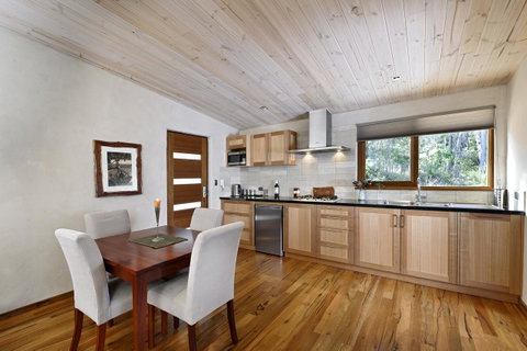 Aiyana Retreat - Accommodation Cooktown 8