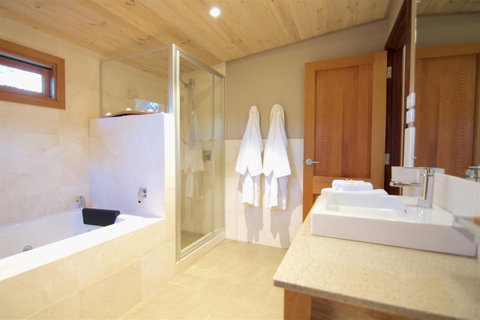 Aiyana Retreat - Accommodation Cooktown 21